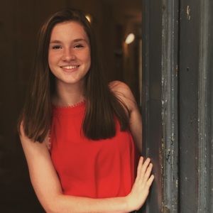 Meet your Posher, Hannah